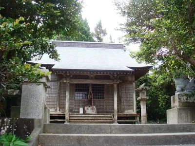 Tomari Shrine