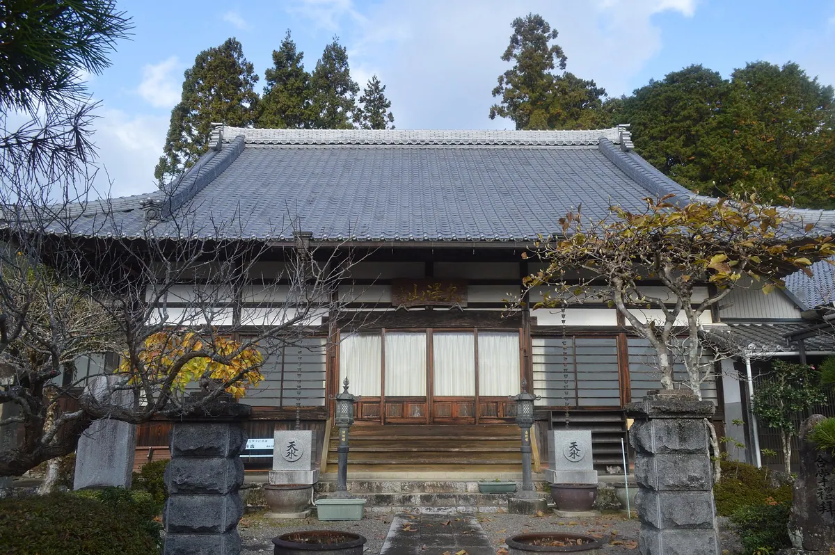 Ryusen-ji Temple (Shinshiro)