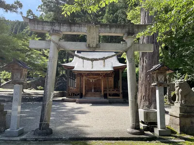 Shimonashijinushi Shrine