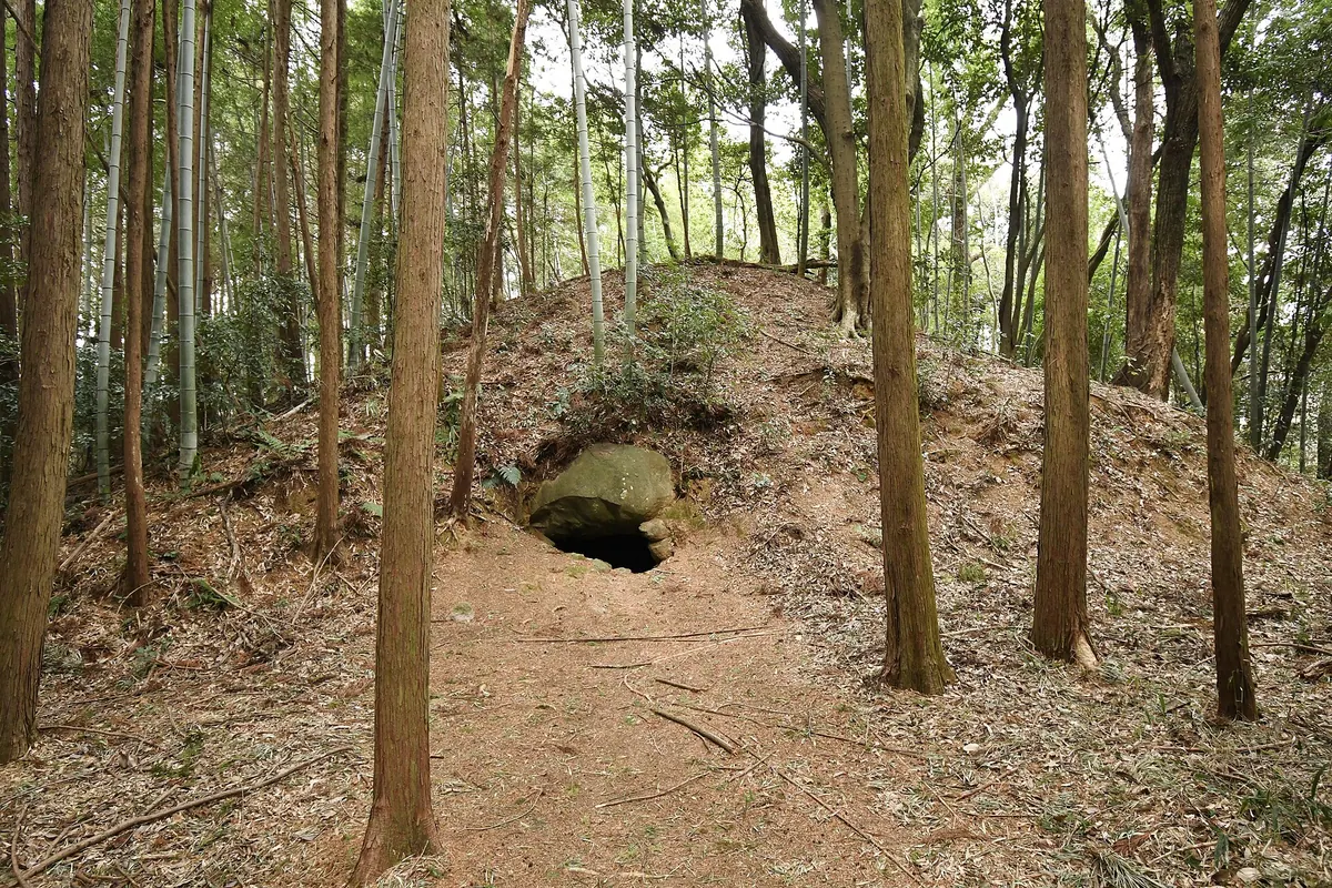 Akasaka Tennōzan No. 3 Burial Mound
