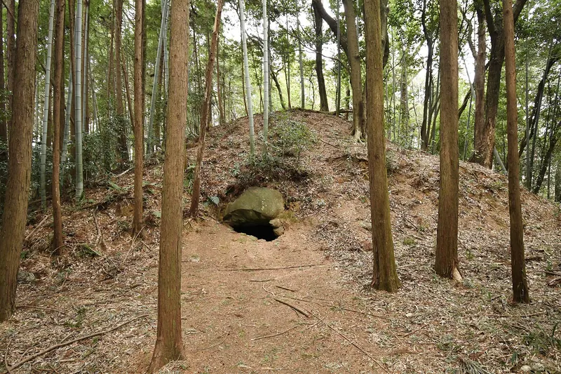 Akasaka Tennōzan No. 3 Burial Mound
