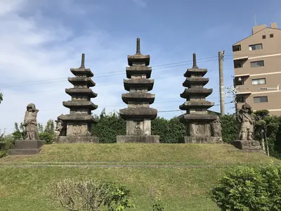 Hayatozuka Mound