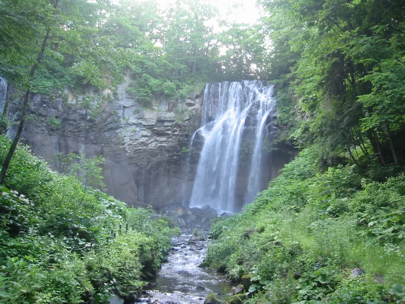 Ashiribetsu Falls