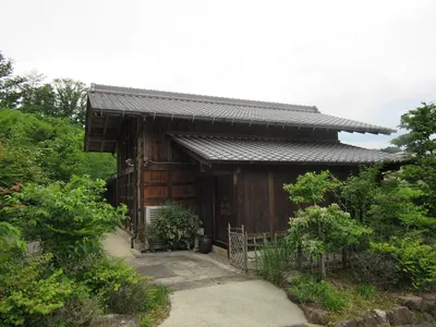 Teruko Yokoi Hinageshi Art Museum