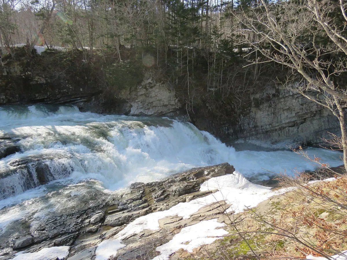 Sandan Falls