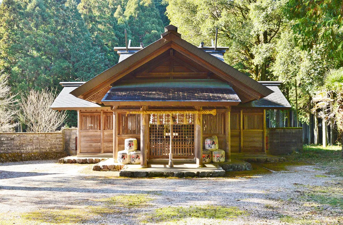 Kushi iwamado Shrine