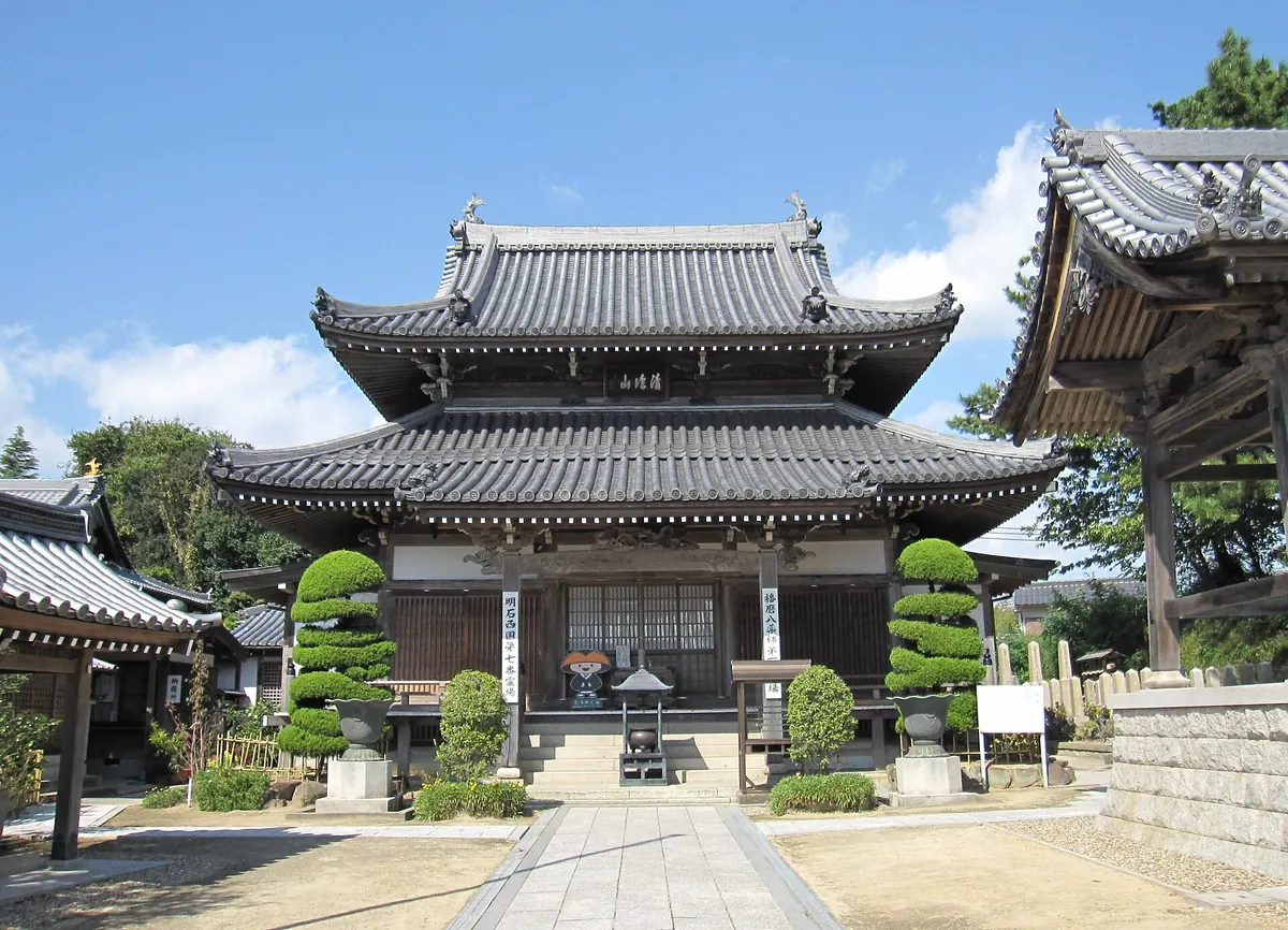 Yakushi-in Temple