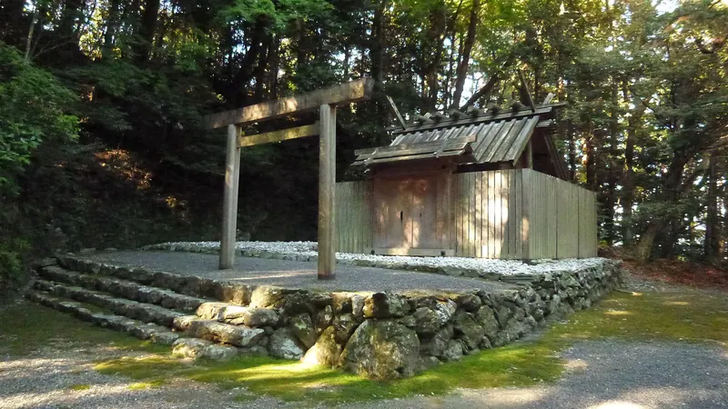 Kamo Shrine (Tamaki)