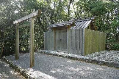 Kōzaki Shrine & Komori Shrine & Arasaki Shrine