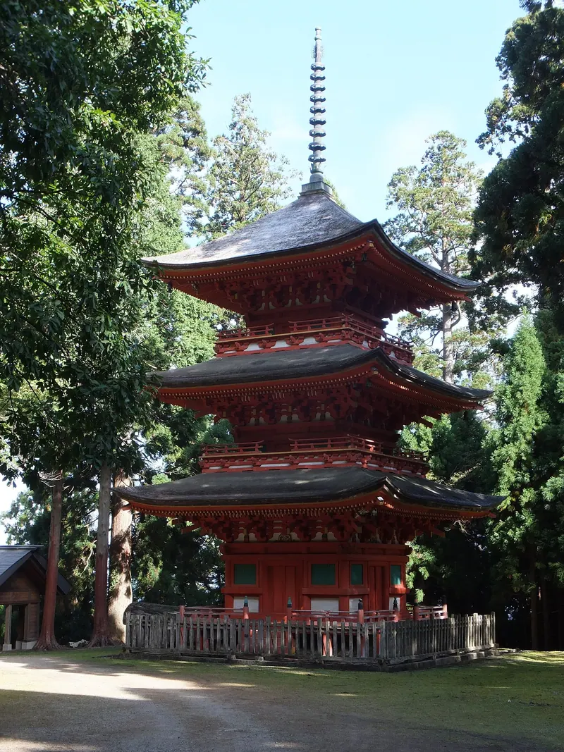 Nagusa Shrine