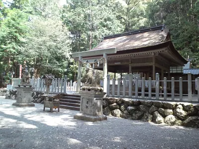 Niu Shrine