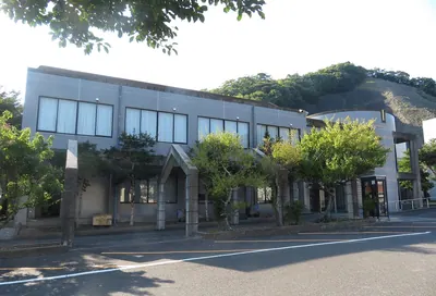 Kamitsushima History and Folklore Reference Room