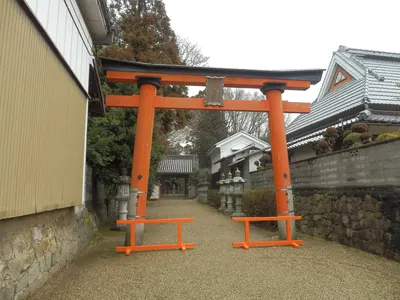 Housono Shrine
