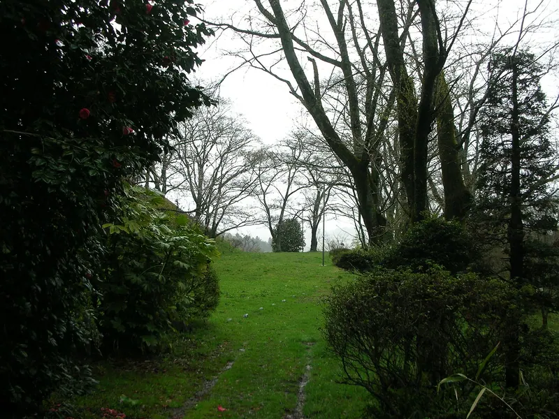 Ōkubo Castle Ruins Park