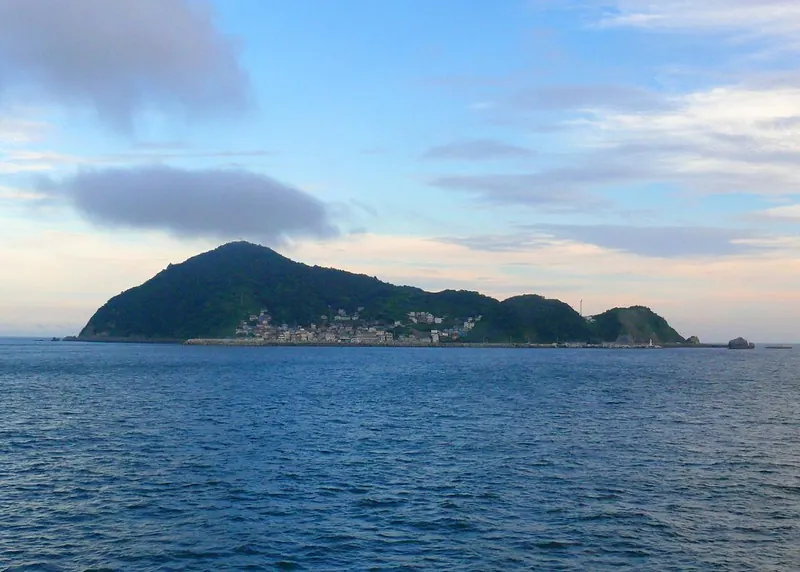 Kami-shima