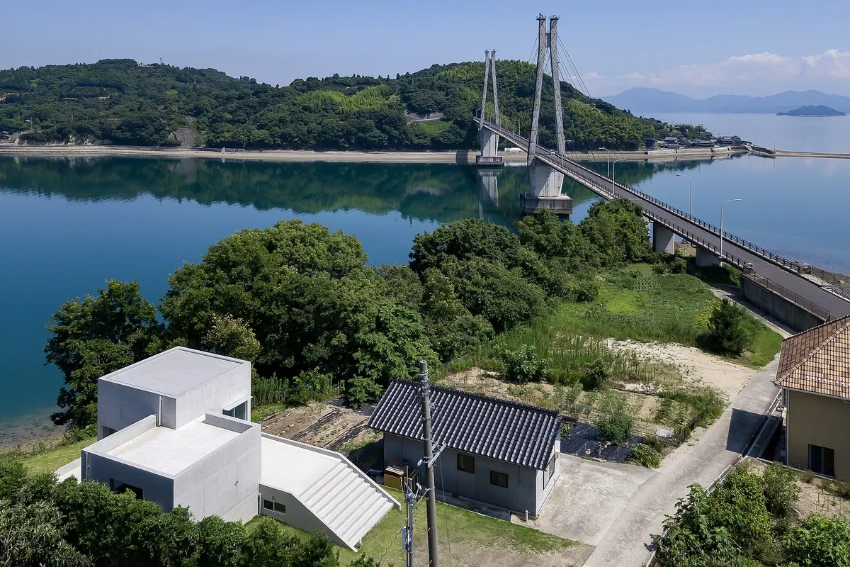 Ōshiba Island