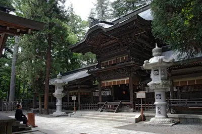 Suwa taisha