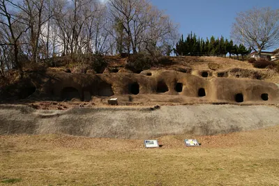 Kashiya Cave Tombs