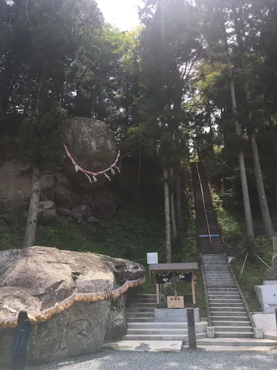 Tsuriishi Shrine