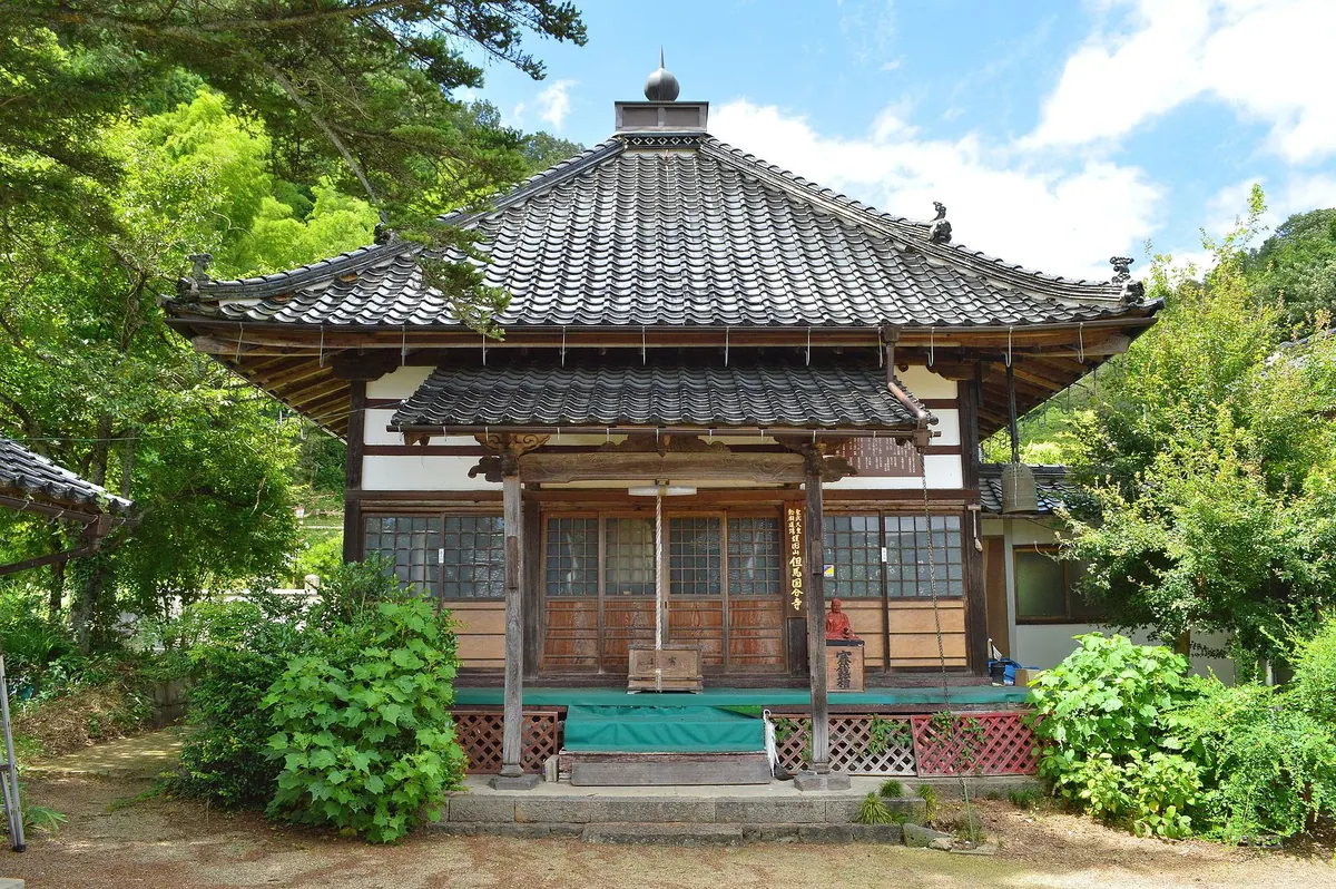 Tajima Kokubun-ji Temple