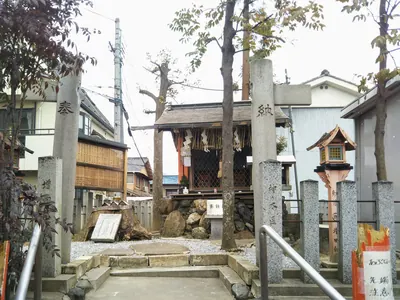 Kaminoki Benzaiten Shrine
