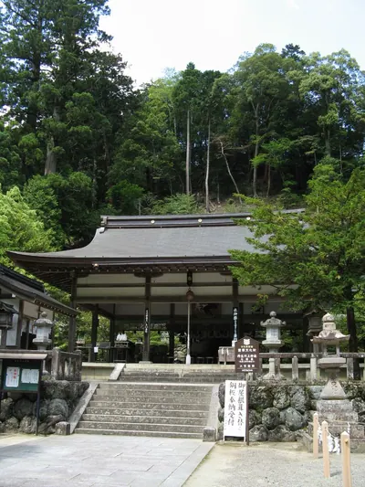 Niukawakami Shrine
