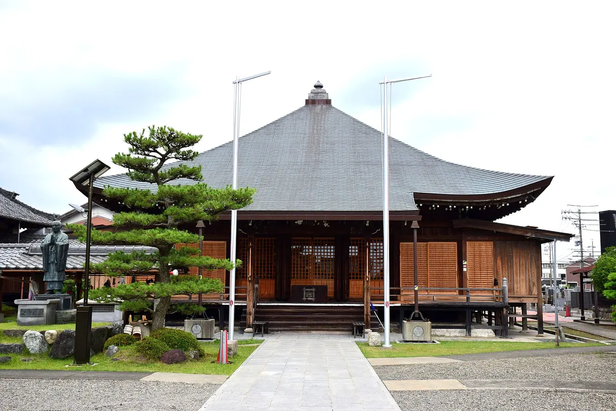 Jitsujo-ji (Ama)