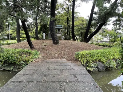 Shirahataduka Kofun