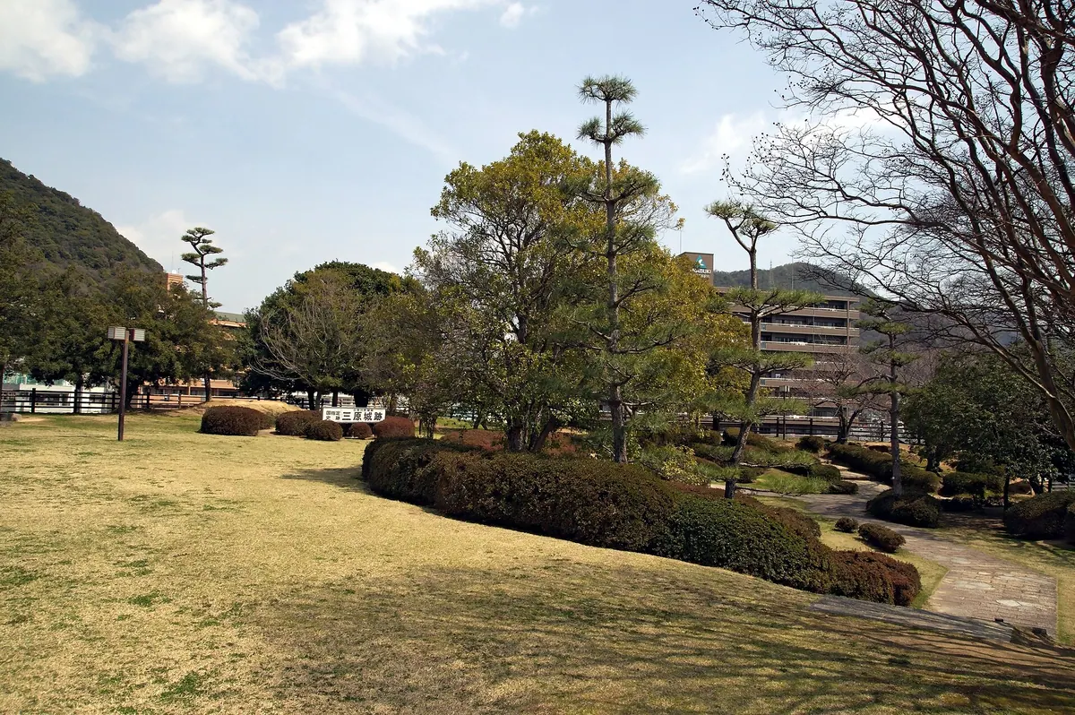 Mihara Castle