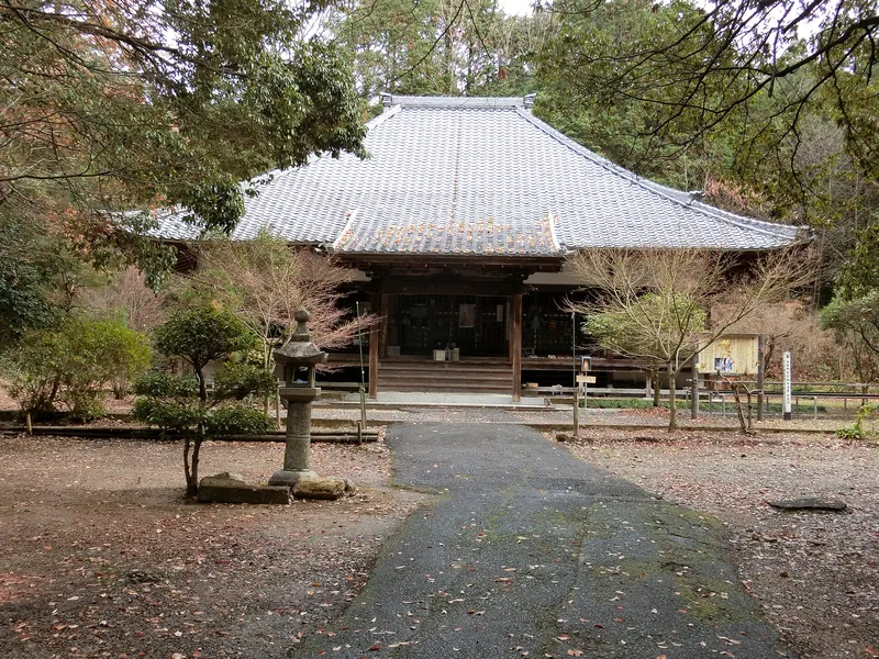 Yakuō-ji Temple