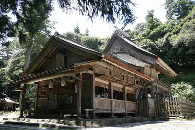 Kamosu Shrine