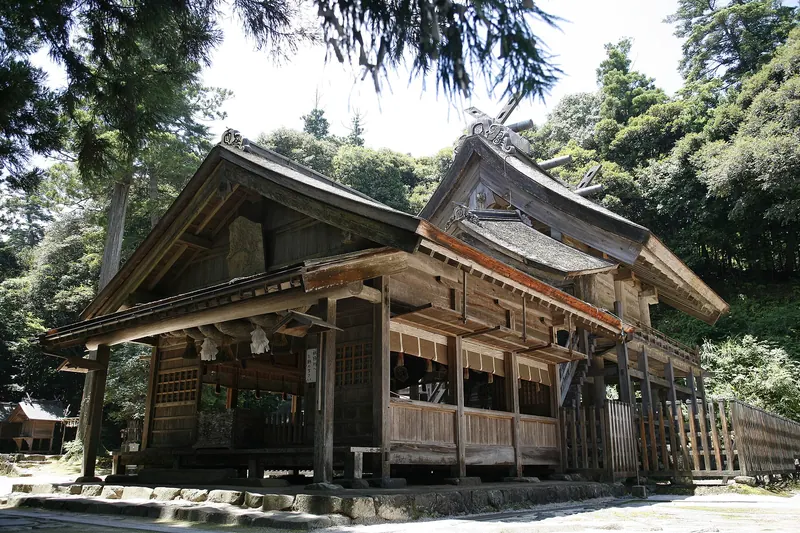 Kamosu Shrine