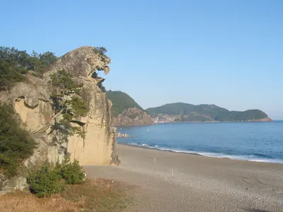 Shichirimi Beach