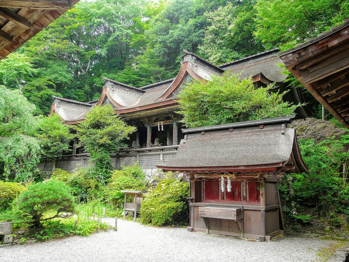 Yoshino Mikumari Shrine