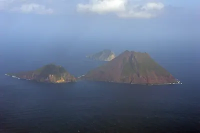 Yokoate-jima