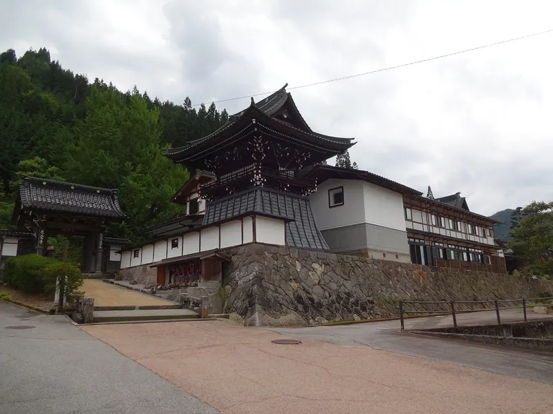 Honkaku-ji Temple