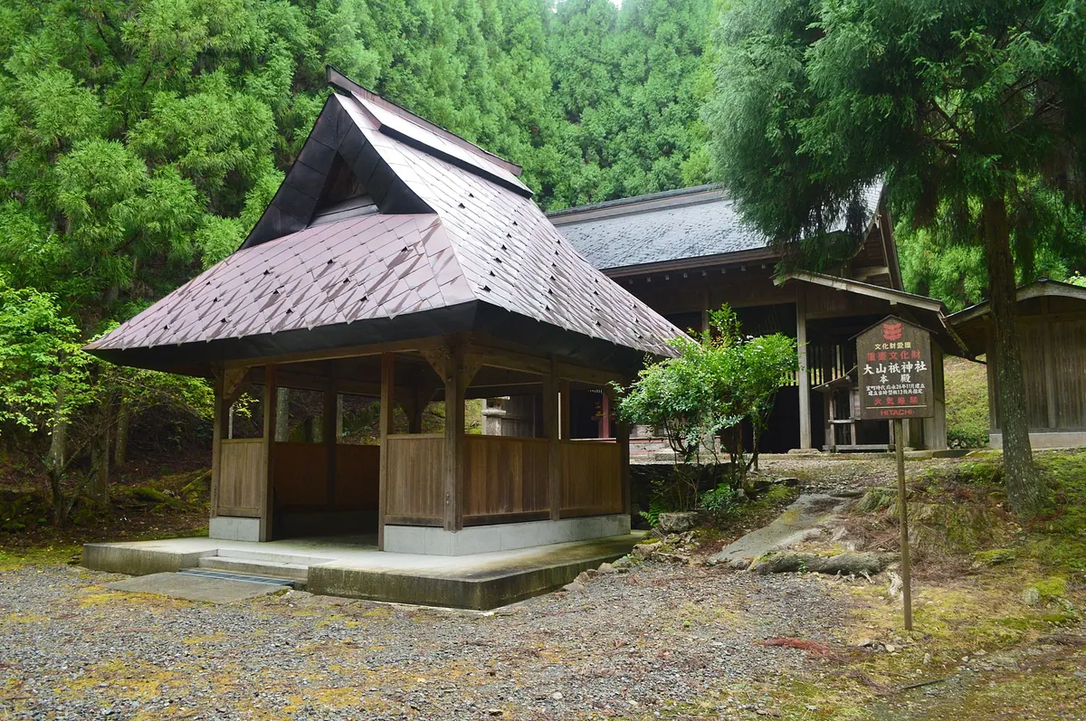 Oyamazumi Shrine