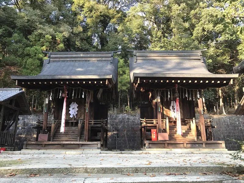 Iwakura Shrine