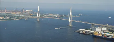 Tsurumi Tsubasa Bridge