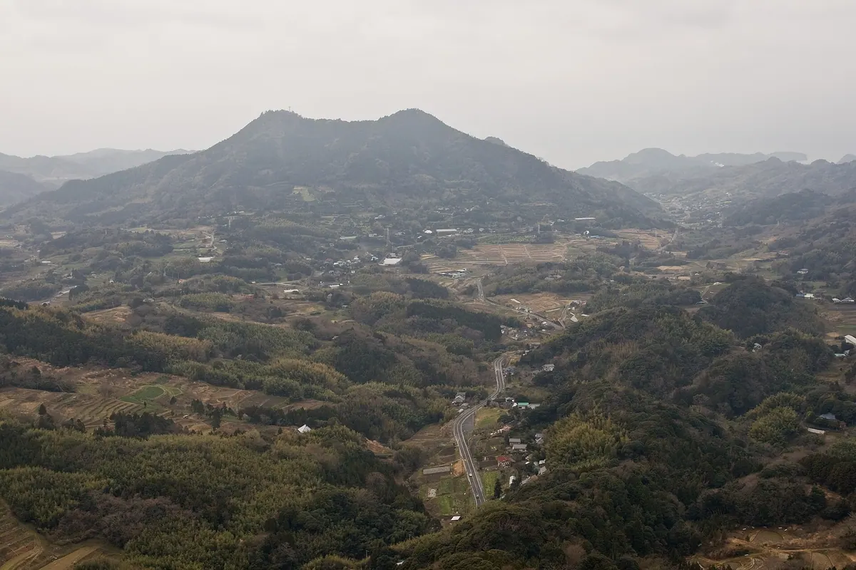 Mount Tomi