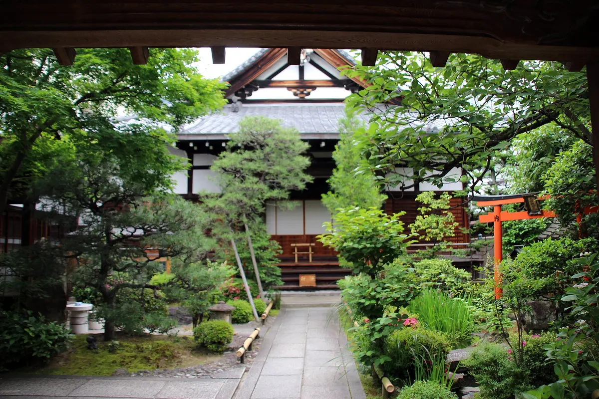 Hōzō-ji Temple