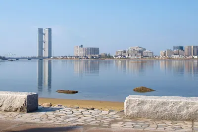 Island City