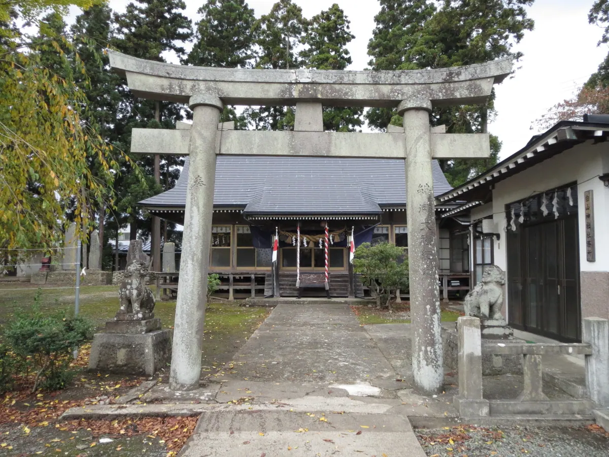 Hakusan Shrine