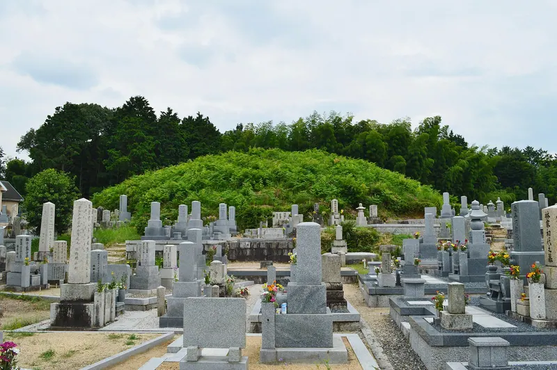 Shimotoyama Burial Mound