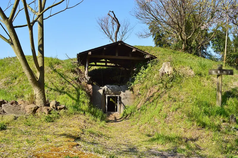 Iwaya Kofun