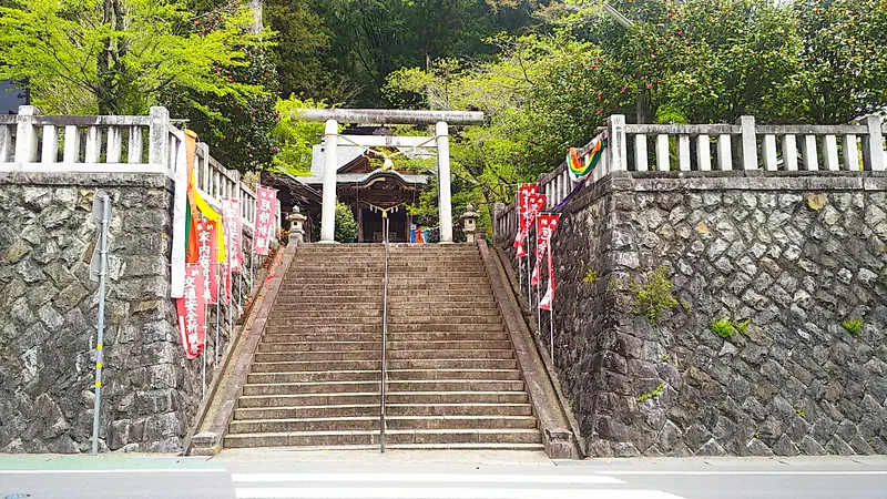 Junisho Shrine
