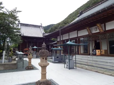 Ganjō-ji Temple