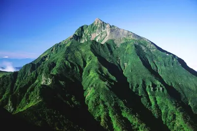 Mount Nipesotsu