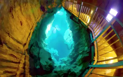 Ryusendo Cave