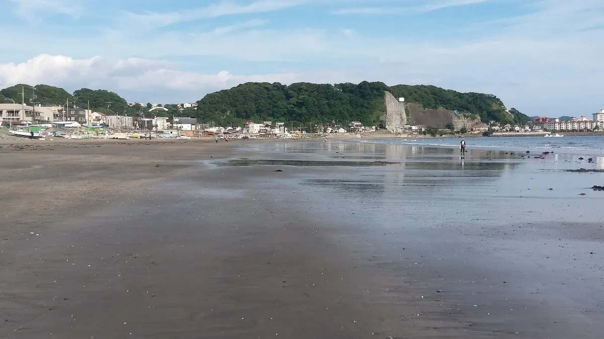Zaimokuza Beach